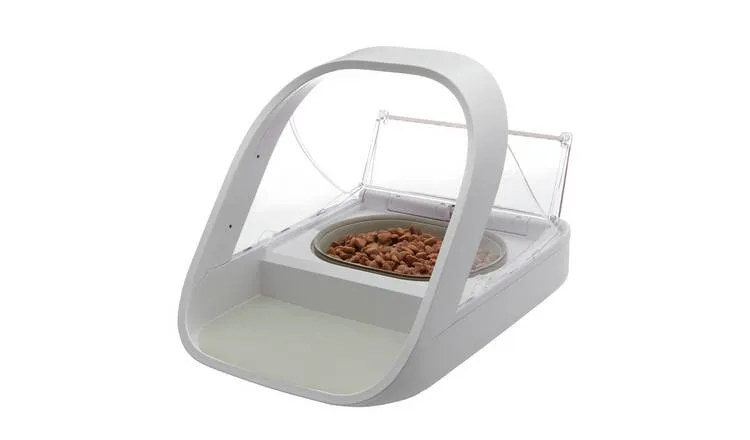 microchip-activated pet feeders